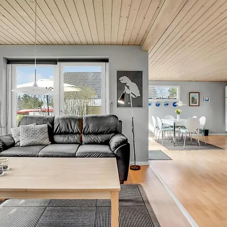 3 Bedroom Front In Sydals 펜션 Skovby (Syddanmark)